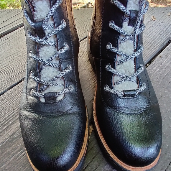 Indigo Rd. Irizma2**lace up booties - Picture 7 of 10